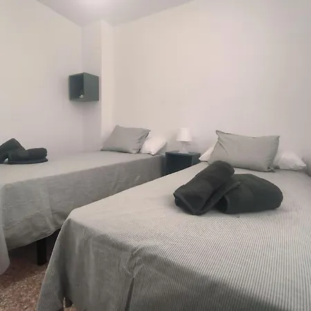 Piscina, Wifi, Patio Con Vistas Apartment *