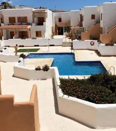 Piscina, Wifi, Patio Con Vistas * Tarifa